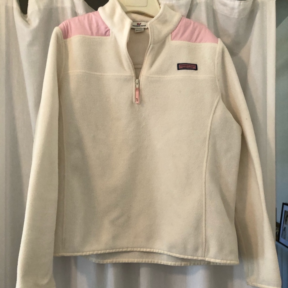 vineyard vines fleece!